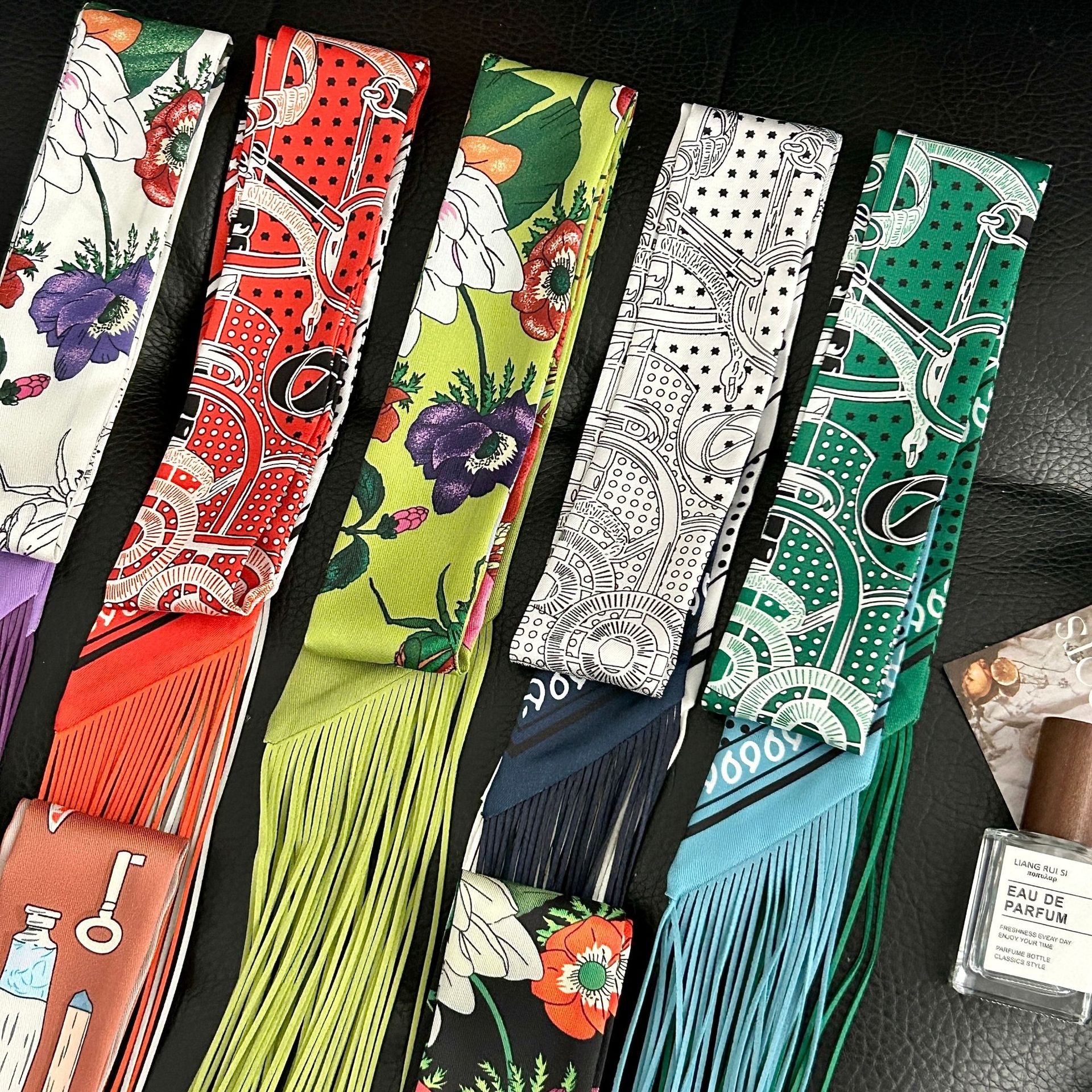 Luxury Tassel Skinny Scarf for - đánh giá và giá Face Scarf Mask