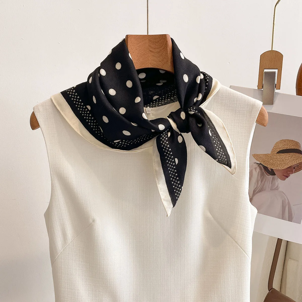 Luxury Polka Dot Printed Squar - đánh giá và giá Face Scarf Mask