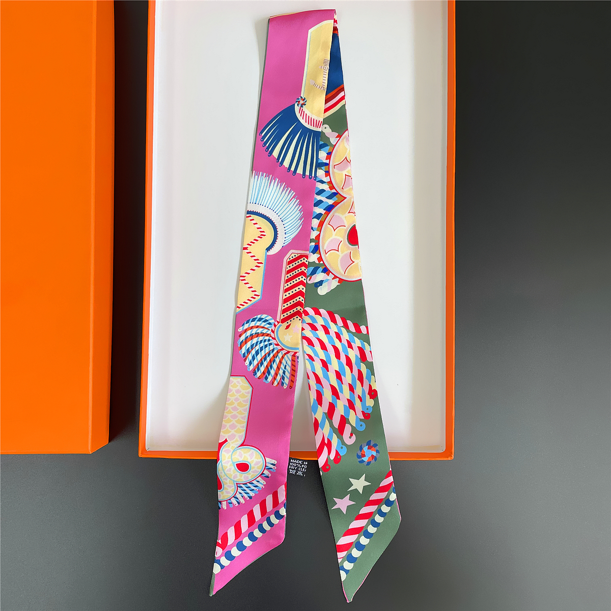 Brand Design Twill 100% Silk S - đánh giá và giá Silk Neck Scarf