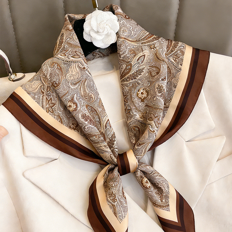 Luxury Women Silk Square Scarf - đánh giá và giá Silk Neck Scarf