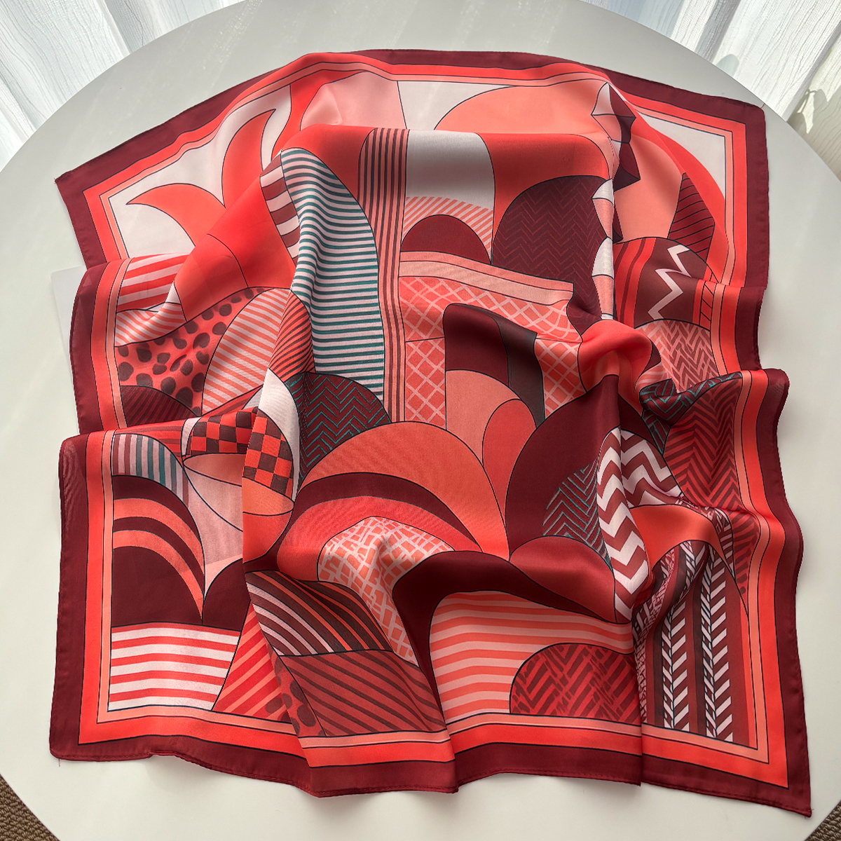 Luxury Square Scarf For Women  - đánh giá và giá Silk Neck Scarf