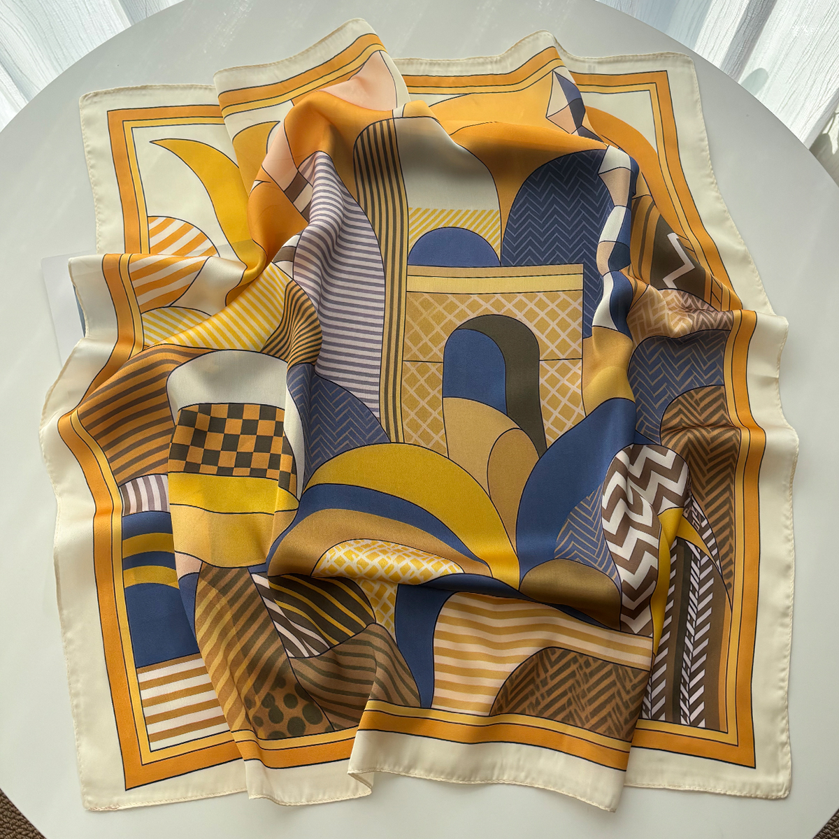 Luxury Square Scarf For Women  - đánh giá và giá Silk Neck Scarf