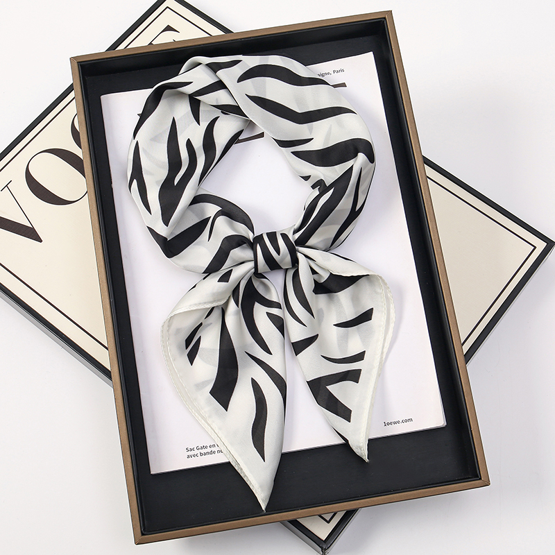 2025 Fashion Zebra Stripes Des - đánh giá và giá Silk Tie Striped